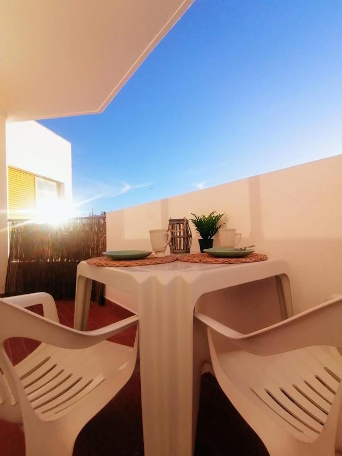 פורטימאו Lovely Apartment 500 M Walk To The Beach מראה חיצוני תמונה